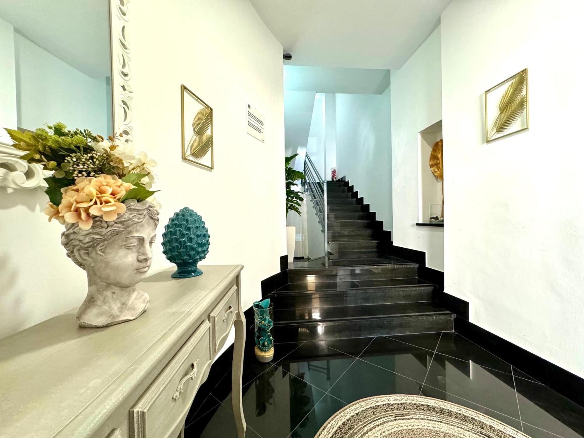 B&B Blue Terrasini Bagian luar foto