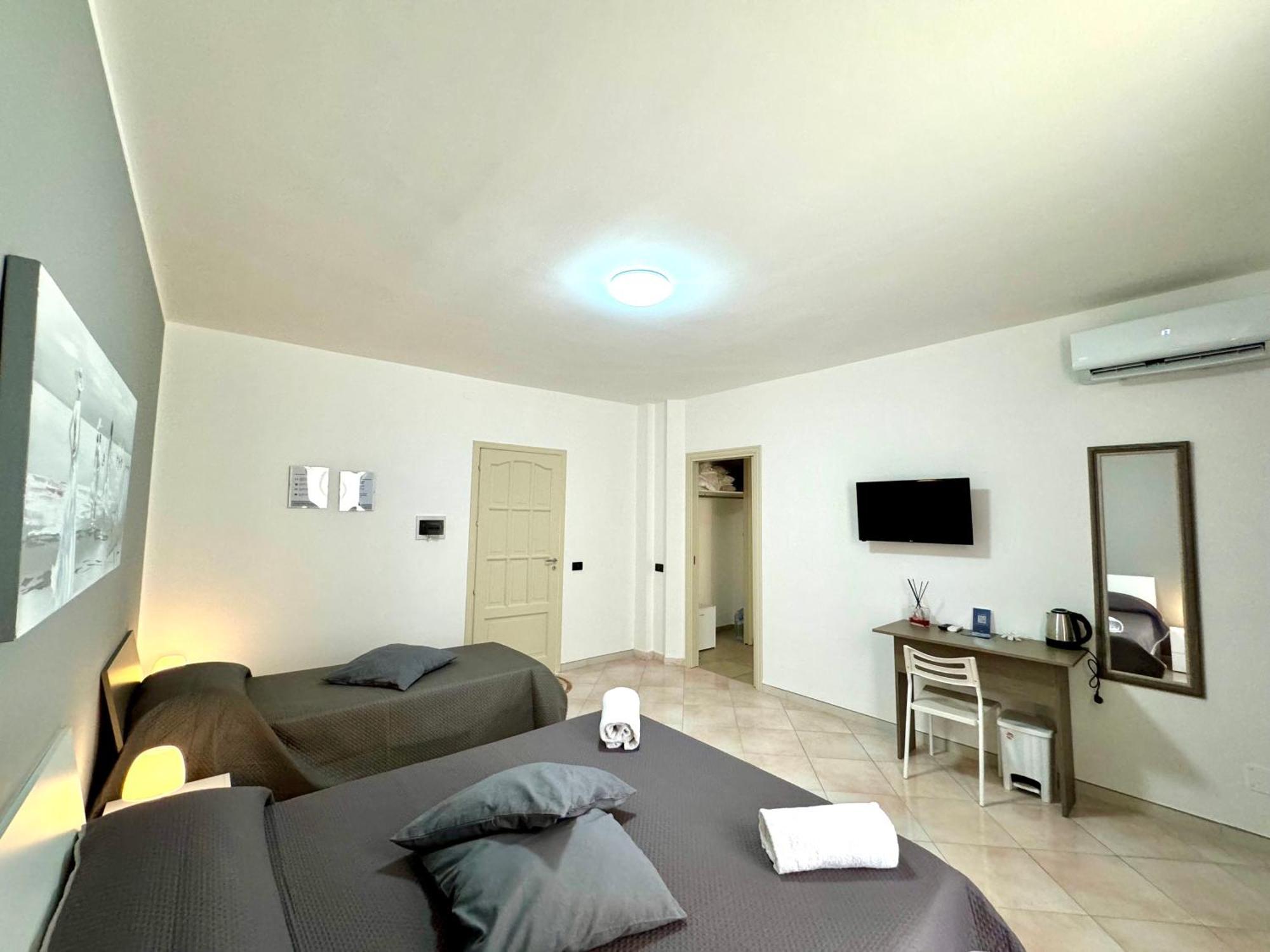 B&B Blue Terrasini Bagian luar foto